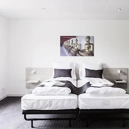 Hotel Tante 3*