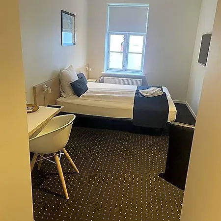 Tante Hotel 3*